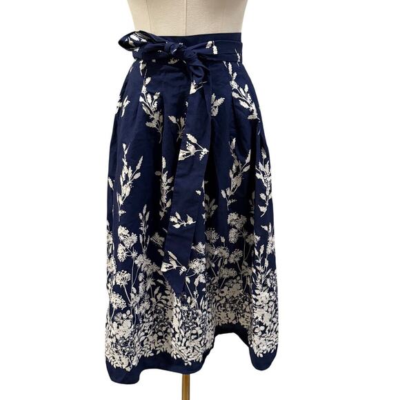 Talbots The Piper Pleated Patio A Line Midi Skirt 4 Blue White Floral Cotton - Picture 2 of 8